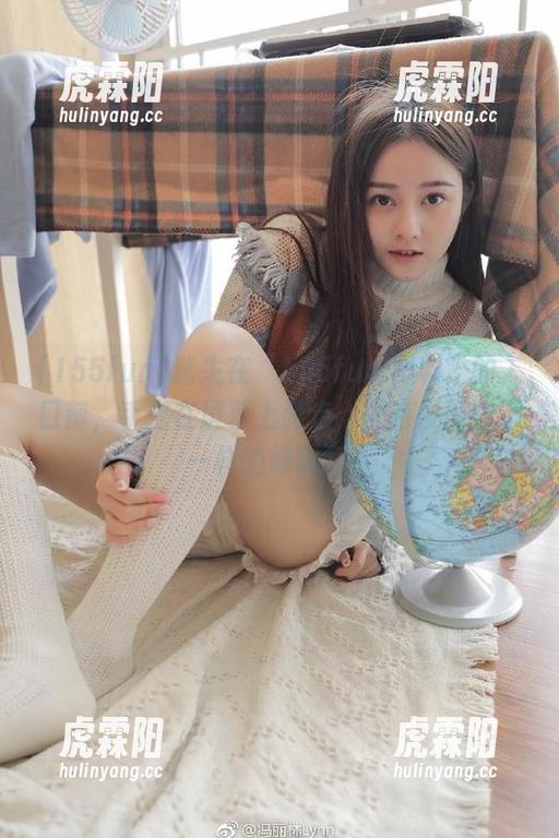 迷失在“155fun.黑料”的入口前，手指在屏幕上游走，期待发现些不一样的好玩意。