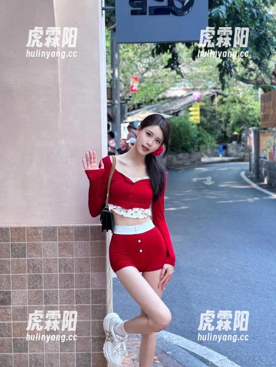 155fun 155fun网址的黑料入口,我彻底进入了另一个奇妙的世界,迷失在花瓣间。
