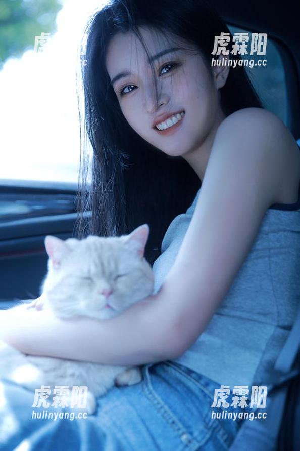 51.com 在www.51.com寻找你的“快乐”地址,打开新世界大门的感觉真妙!