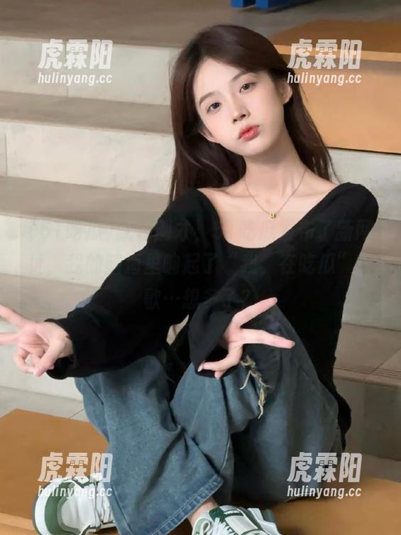 就在刚才，51吃瓜发布了新网址，我的脑海里响起了“我，在吃瓜”这歌…想多了？
