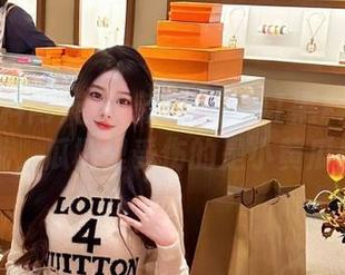 首页新内容：91黑料网告诉我，瓜棚里受伤的是小黄瓜！