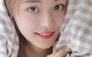 “www.黑料”在线真能把人逗乐，以前的八卦都弱爆了。