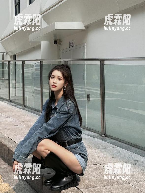 在线看“zztt21”，果然是放飞自我不怕路人的节奏！
