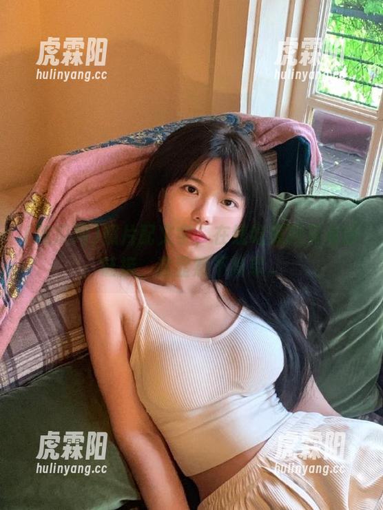 吃瓜网 照片配文字,在线吃瓜网又有新链接,这显然不简单。