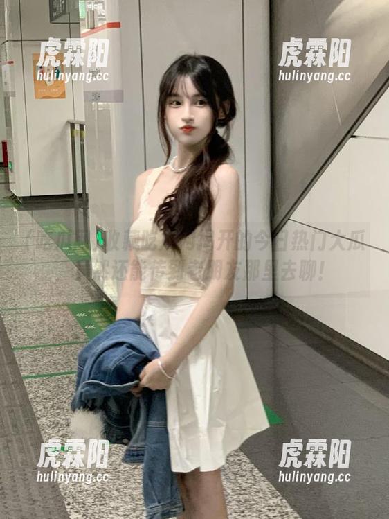 收藏吃瓜网揭开的今日热门大瓜，竟然还能传到老朋友那里去聊！