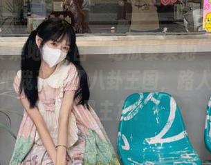 来自“吃瓜聚集地”的入口，仿佛把我送到了八卦王国，路人甲乙丙都是主角！
