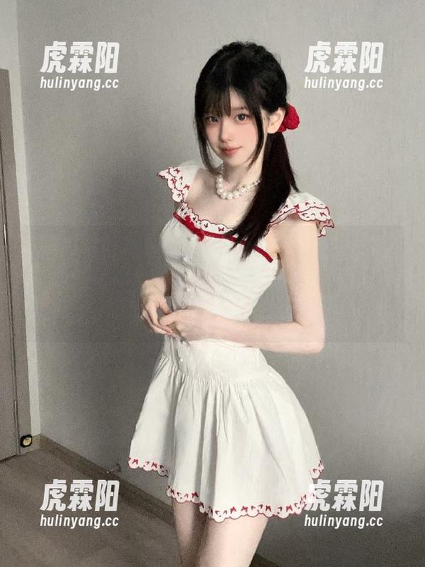 在吃瓜聚集地逛逛，感觉自己在翻阅一份资源手册，不同流派都有，有点意思。