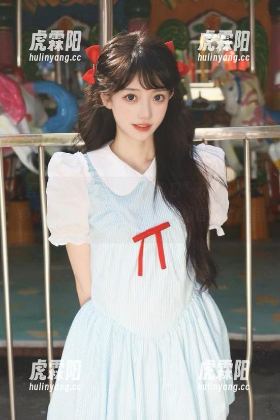吾爱吃瓜“入口”开启，八卦争相涌入，你相信的和你不相信的全都有。