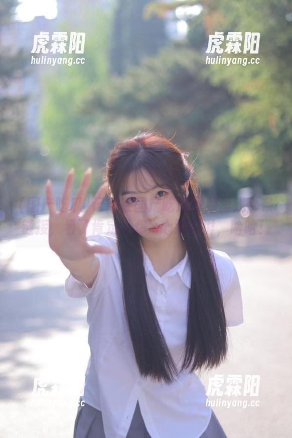 记得在国产吃瓜视频里找那条链接，看了肯定让你...心潮澎湃，哈哈！