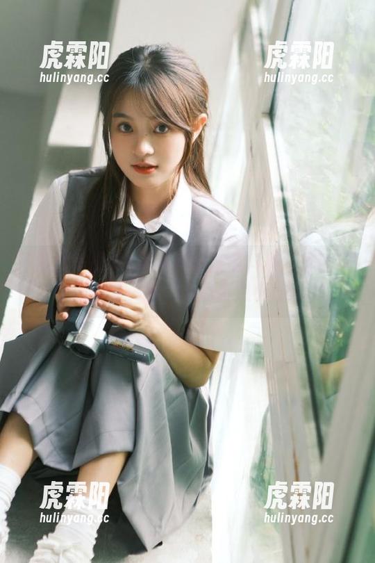 莫名其妙被黑料不打烊种草，收藏下载一把，心里有点小期待哦。