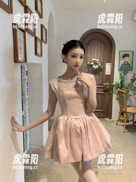 有人在黑料正能量tttzzz官网看到了什么？我得赶紧瞧瞧