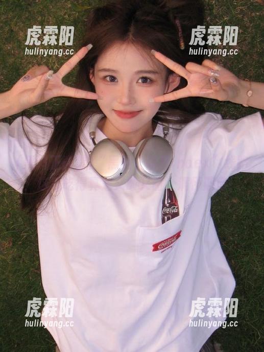 “黑料正能量index”线路：这瓜吃得真是又酸又甜，满怀期待！