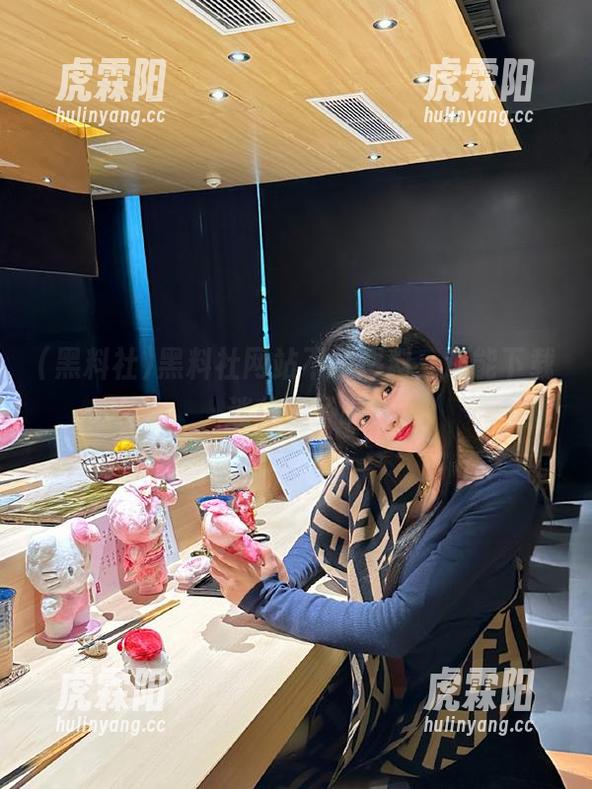 黑料社网站不仅爆料，还能下载，迷住我了啊！