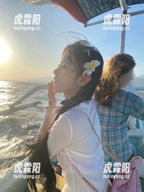 最新黑料网页版入口，快来当我家“瓜神”吧，保证瓜果熟透！