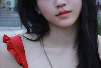 黑瓜吃料苹果版：你还记得那个让你半夜刷屏的推送吗？