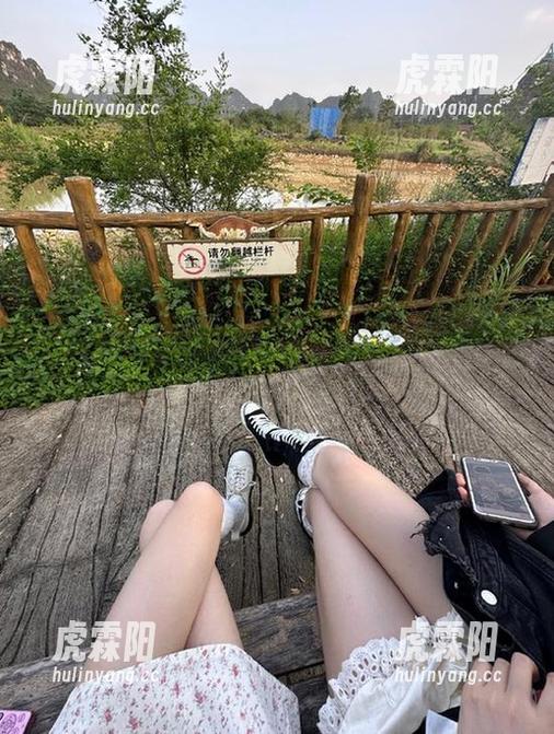定制你的“黑社料”，在线下载就是这么随心！